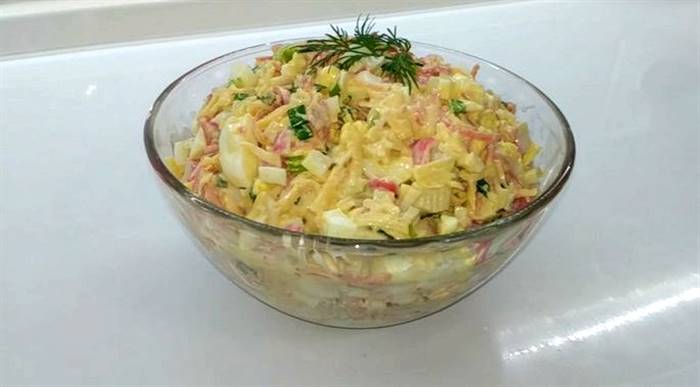 Салат із корейською морквою і крабовими паличками корейською морквою На свято